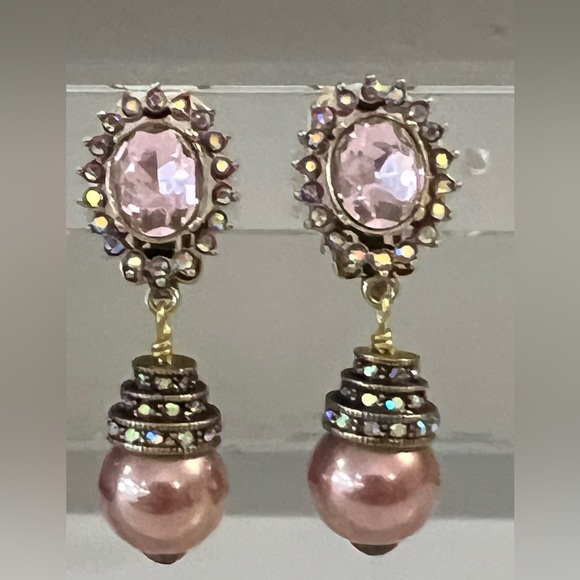 Heidi Daus 🆕 “Floral Intrigue” clip on earrings - Picture 3 of 6